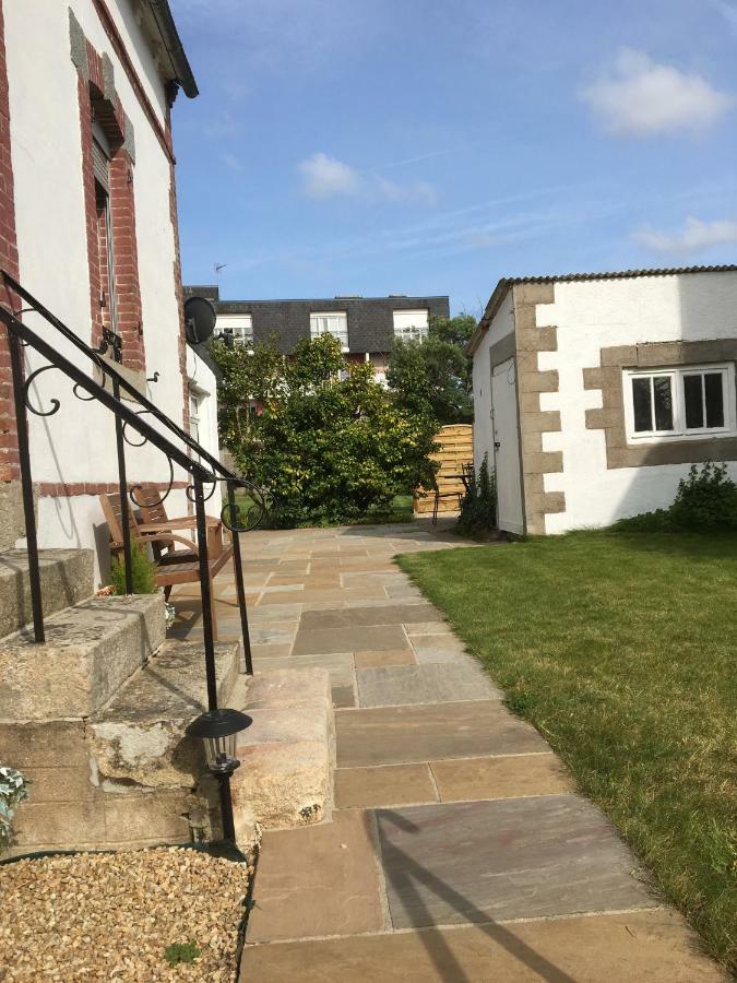 Ploumilliau House Villa Kültér fotó
